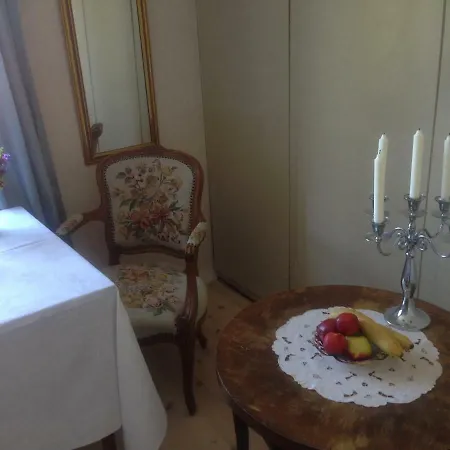 Bed & Breakfast Røde Og Blå Værelse, Tønder